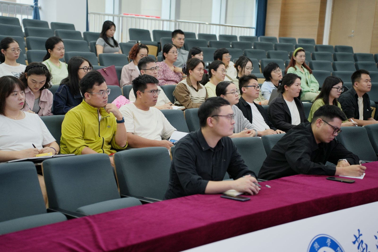 1760684932144517.jpg 1760684932144517.jpg