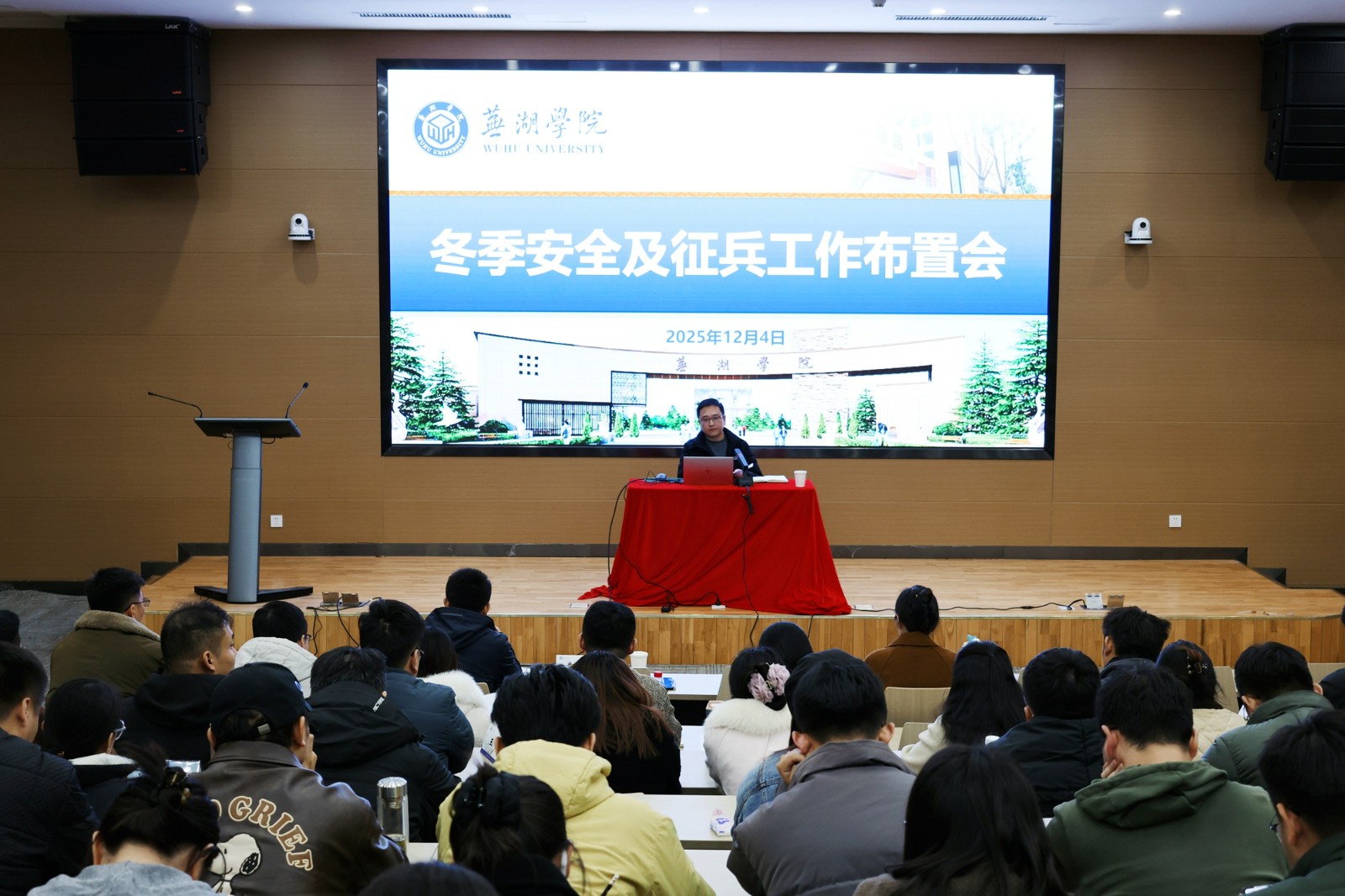 1764920417142513.jpg 1764920417142513.jpg