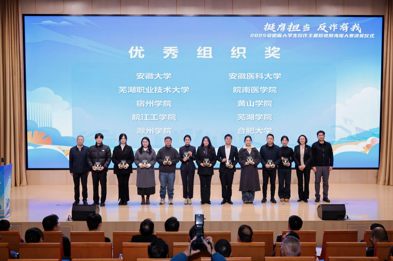 1768199471471079.jpg 1768199471471079.jpg