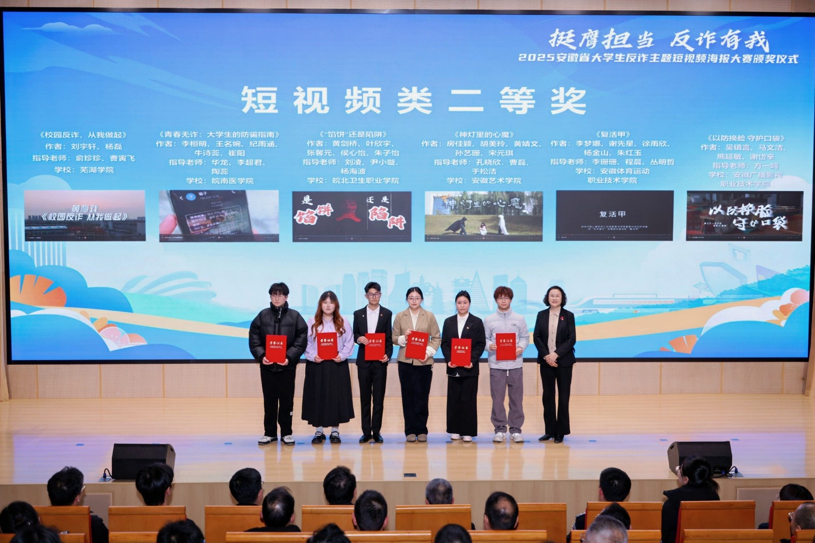 1768199581791879.jpg 1768199581791879.jpg